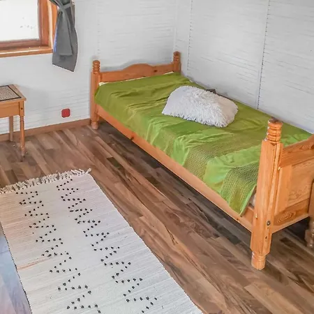 Cozy In Stara Dobrzyca With Wifi بيت للعطل