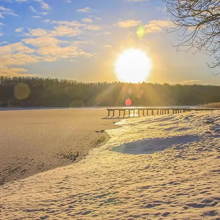 بيت للعطل Cozy In Stara Dobrzyca With Wifi